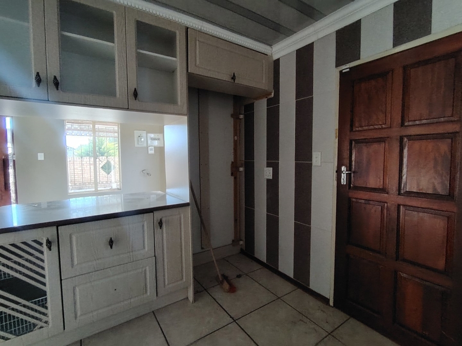 4 Bedroom Property for Sale in Mandela View Free State
